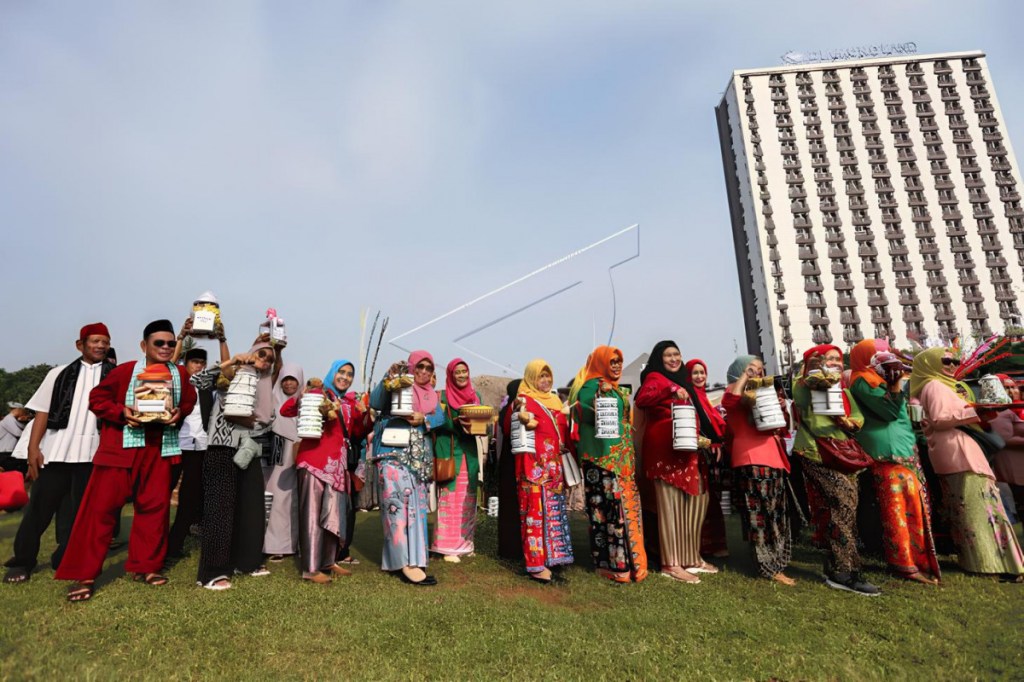 Kenalan dengan Lebaran Kukusan, Tradisi Baru Warga&nbsp;Depok