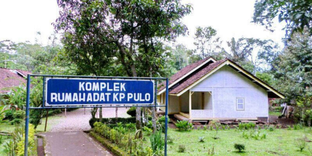 Mengenal Kampung Pulo, Kampung Adat Sejarah di&nbsp;Garut