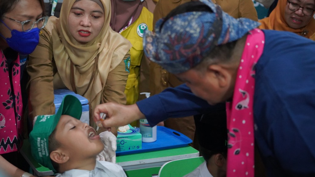 Putus Penularan Polio, Pekan Imunisasi Nasional Polio Kembali Dilaksanakan di 33&nbsp;Provinsi