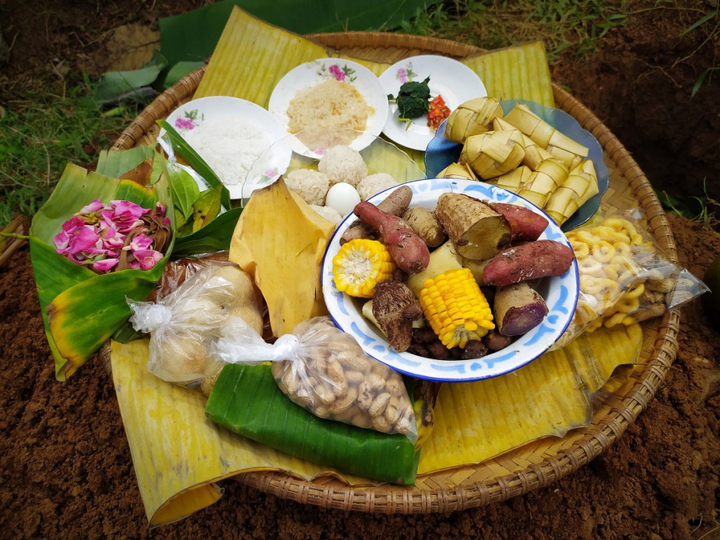 Motolohuta, Ritual Memberi Makan Arwah Gentayangan di Gorontalo