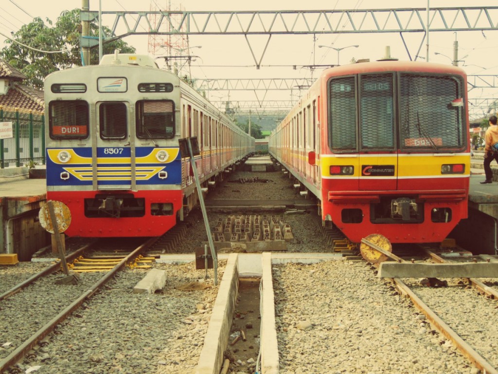 Penumpang KRL Tembus 2,5 Juta Penumpang saat Libur Panjang Idul Adha 1445&nbsp;H