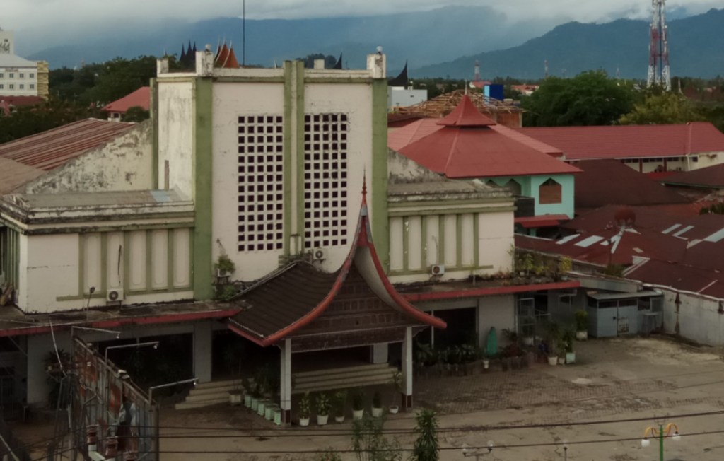 Bioskop Raya, Tempat Masyarakat Padang Menikmati Film Layar Lebar sejak Dulu