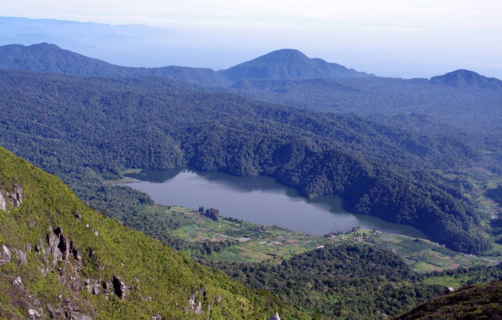 Legenda Danau Lau Kawar di Karo Sumatra Utara yang Berasal dari Kemarahan Seorang&nbsp;Nenek