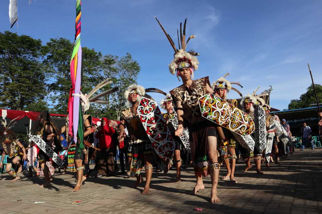 Memaknai Tarian dan Nyanyian Leleng, Simbol Kerinduan Masyarakat Dayak Kenyah