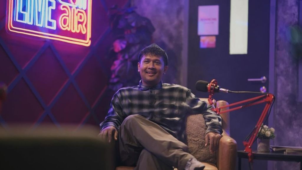 Dono Pradana Ceritakan Tantangan Beda Bahasa dalam Stand Up&nbsp;Comedy